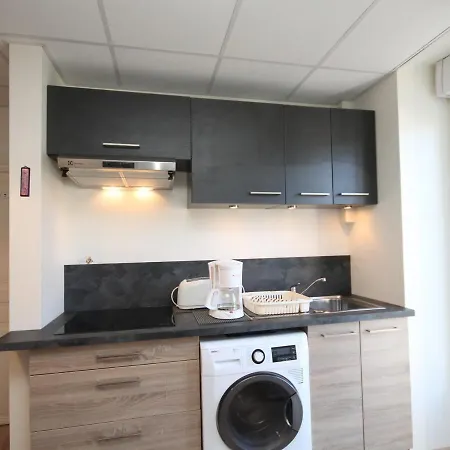 Apartment T3 Au Mont-dore Avec Wifi Et Balcon, Pres Du Centre - Fr-1-608-84 Le Mont-Dore
